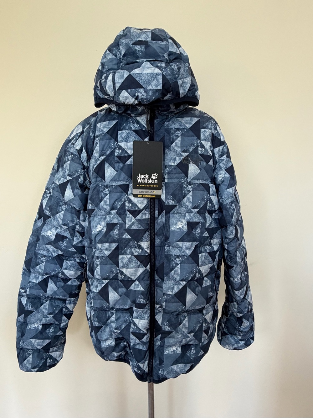 Jack Wolfskin Men’s ' Hooded Puffer Jacket - Navy Geo Print